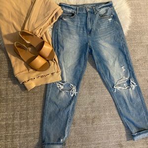 American Eagle Mom Jeans